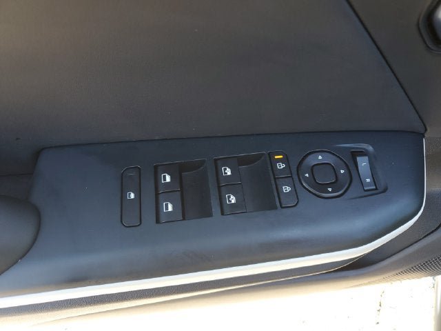 Used 2025 Kia K4 GT-Line w/ GT-Line Sunroof Package FWD image 24