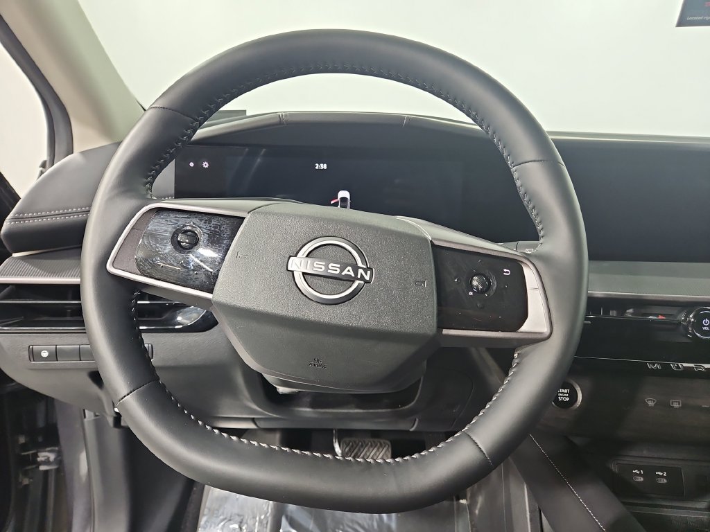 Certified 2025 Nissan Murano SV AWD/4WD image 16