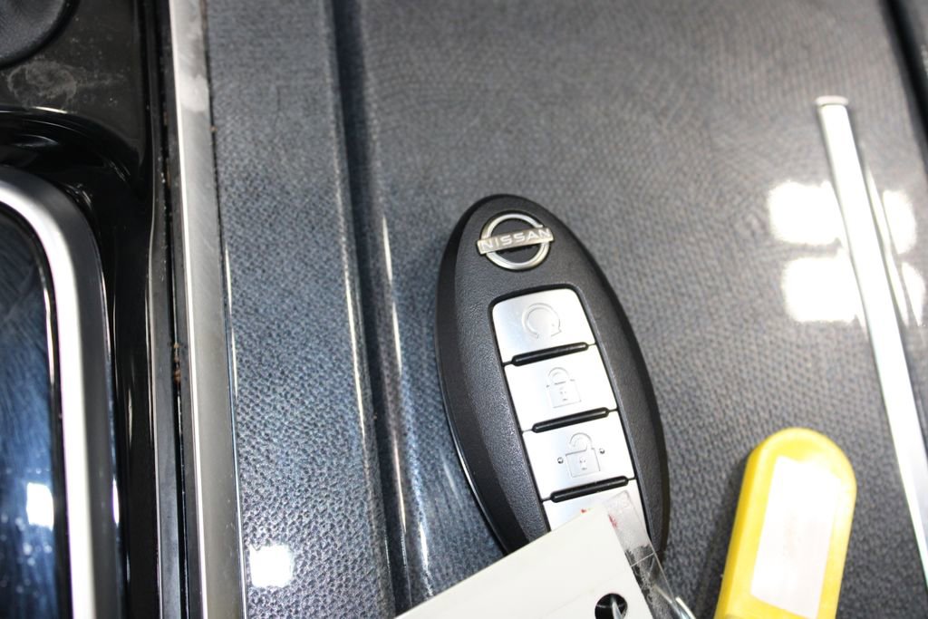 Used 2024 Nissan Armada SV AWD/4WD image 54