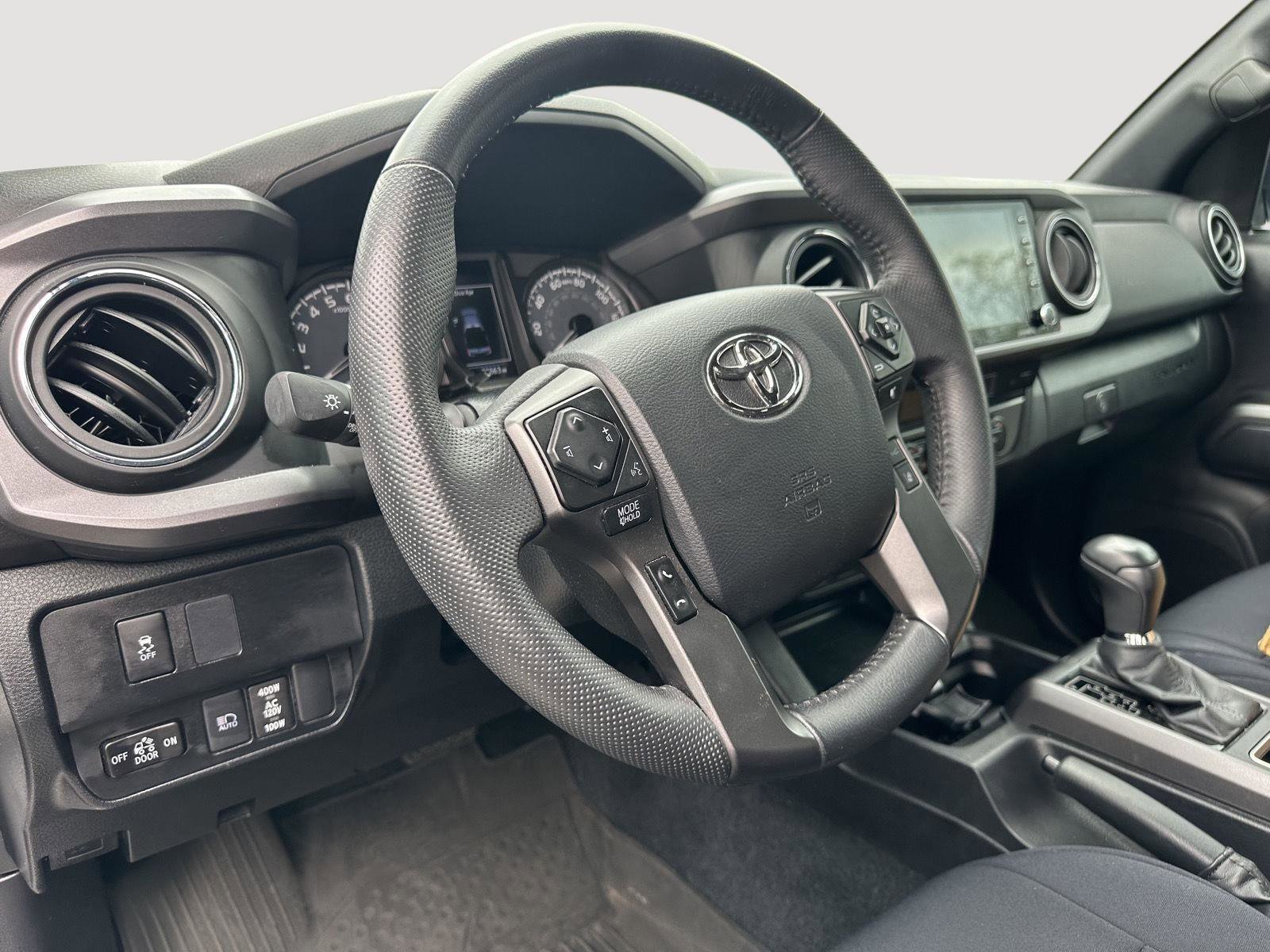 Certified 2023 Toyota Tacoma TRD Off-Road image 11