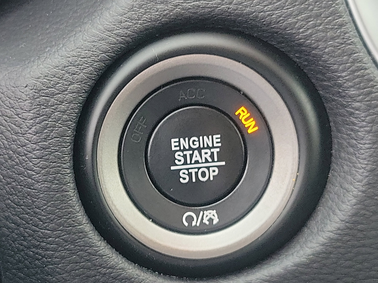 Certified 2020 Dodge Durango SXT image 21