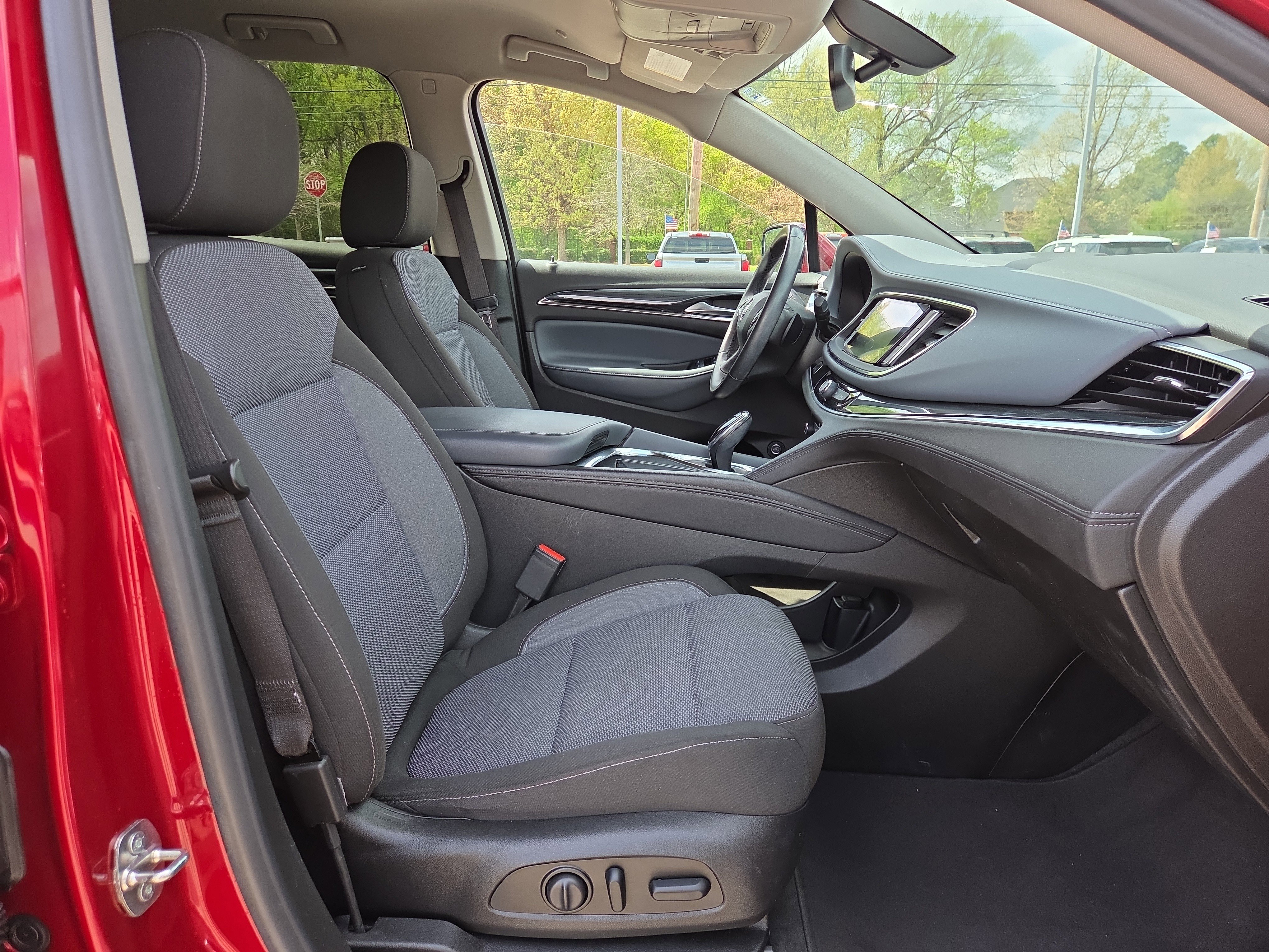 Used 2021 Buick Enclave Preferred image 17