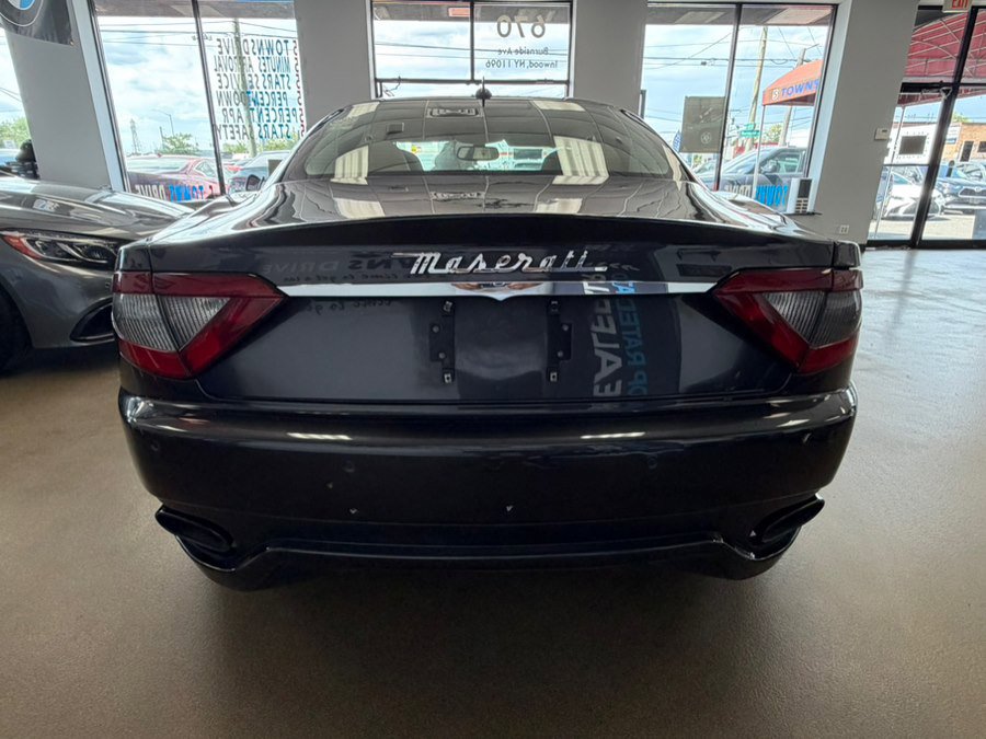 Used 2013 Maserati GranTurismo Sport RWD image 14
