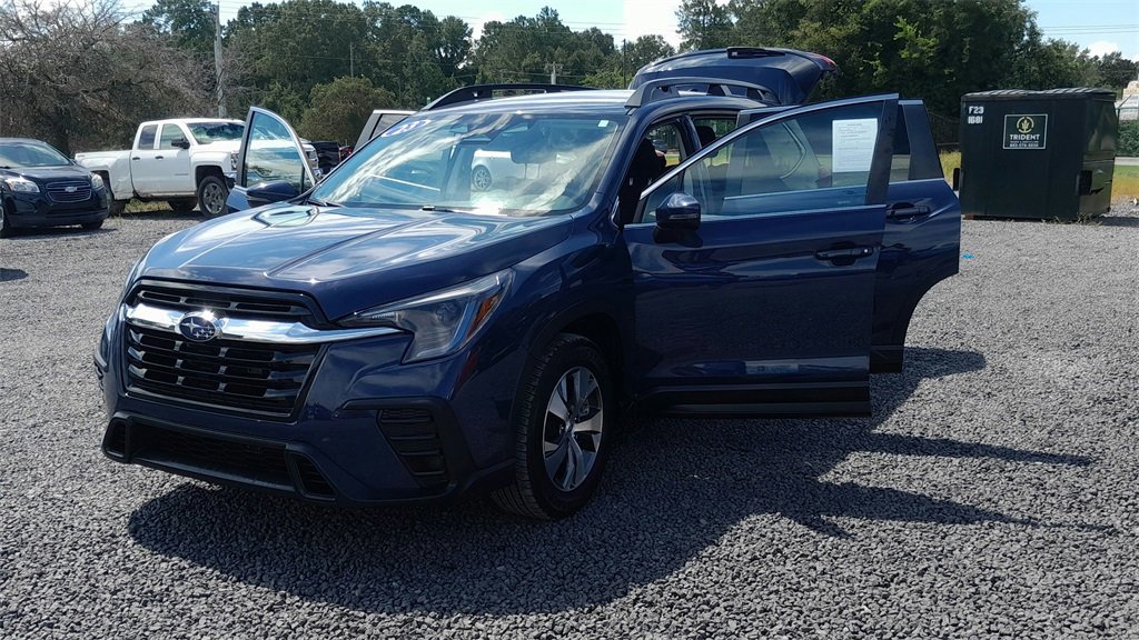 Used 2023 Subaru Ascent Premium w/ Convenience Package image 10