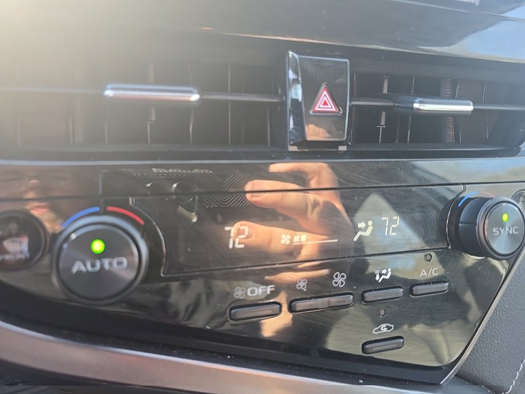 Used 2024 Toyota Camry SE image 17