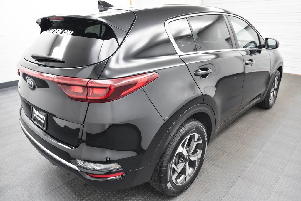 Used 2020 Kia Sportage LX image 8