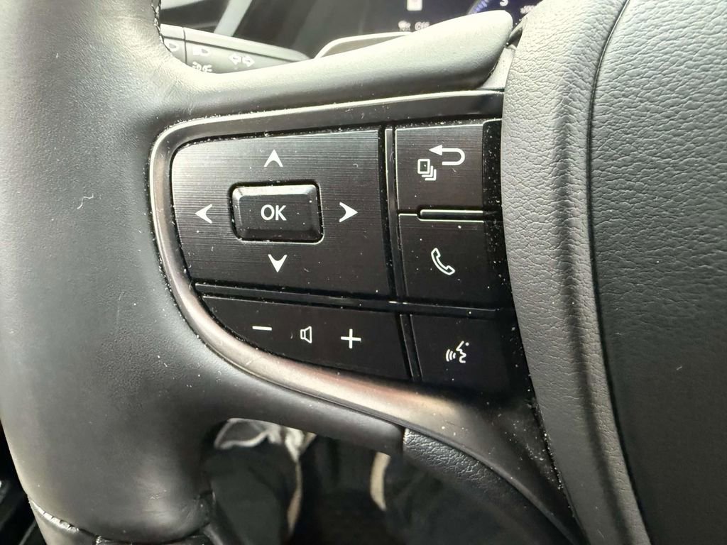 Used 2022 Lexus ES 350 Ultra Luxury image 22