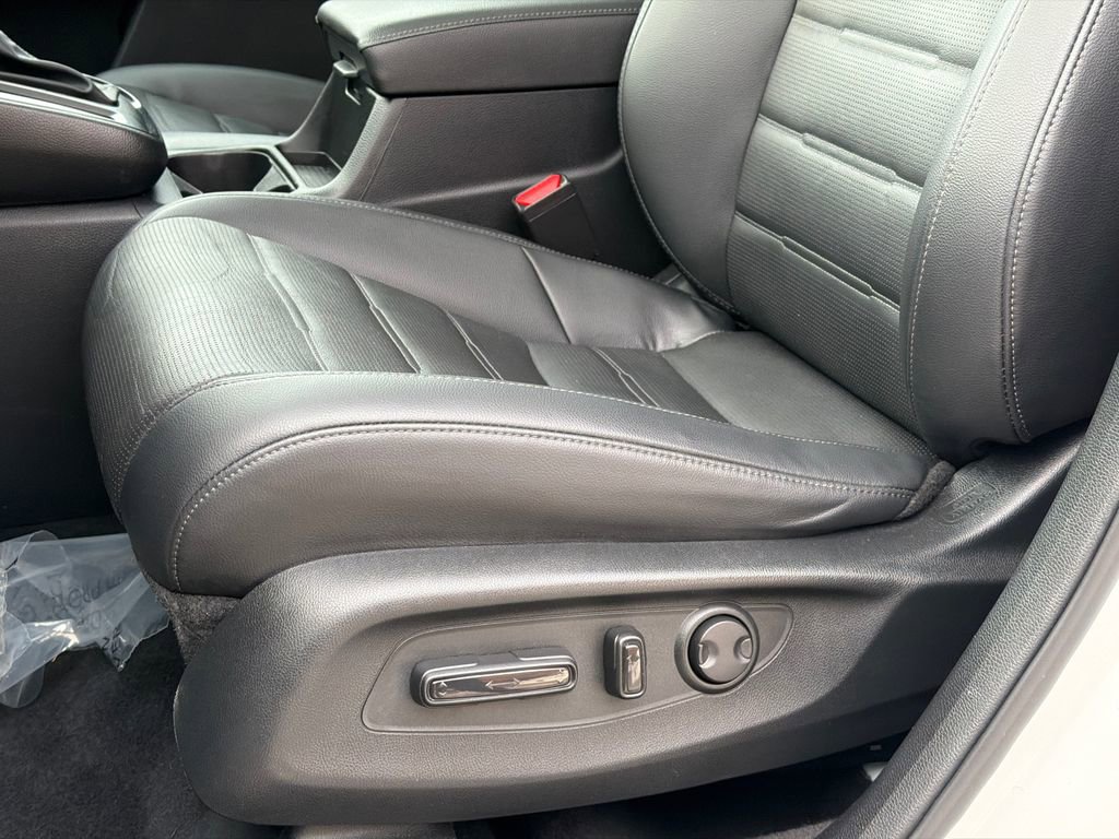 Used 2024 Honda CR-V EX-L image 17