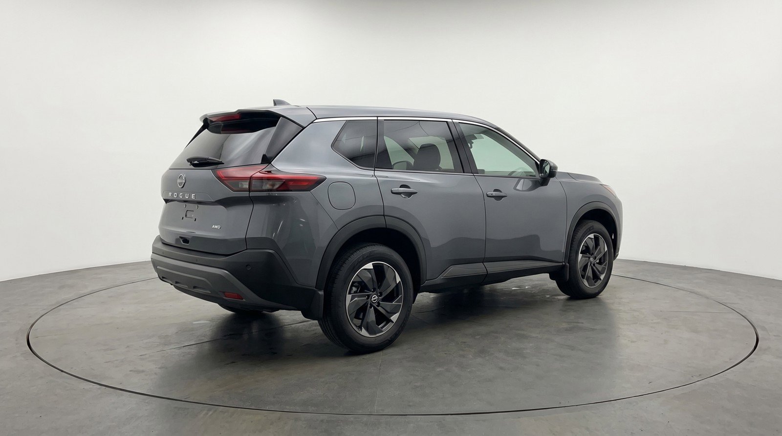 Used 2025 Nissan Rogue SV FWD image 9