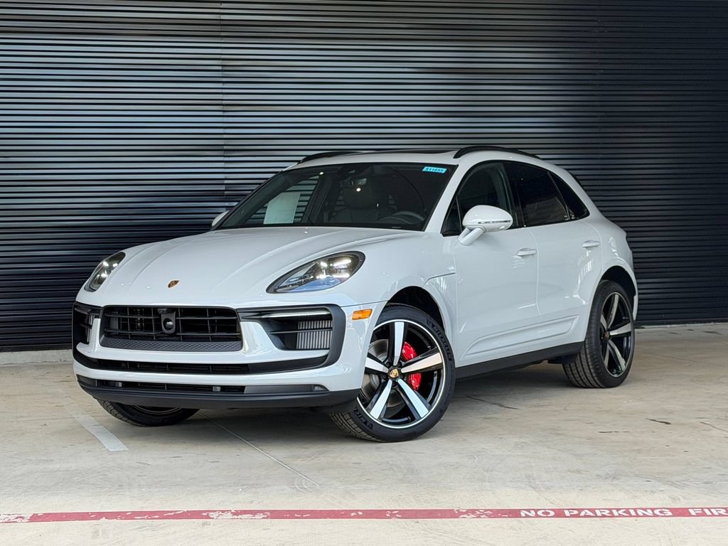 New 2026 Porsche Macan GTS AWD/4WD image 1