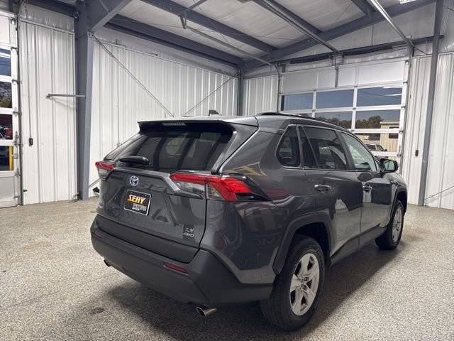 Used 2020 Toyota RAV4 LE image 15