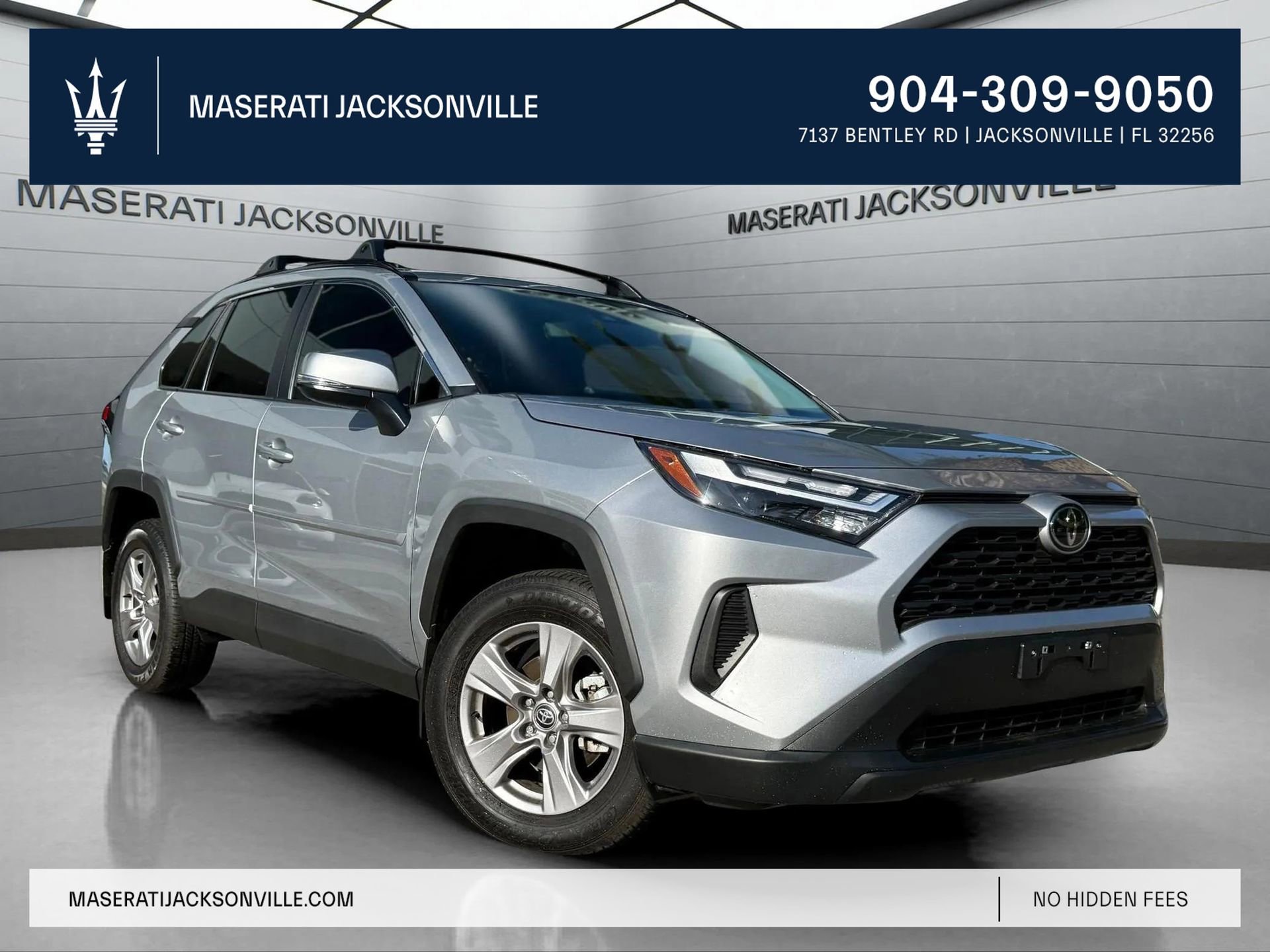 Used 2025 Toyota RAV4 XLE w/ Convenience Package FWD image 1