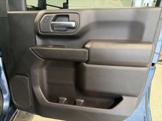Used 2022 Chevrolet Silverado 2500 Custom w/ Custom Value Package AWD/4WD image 19
