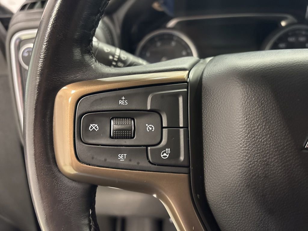 Used 2021 Chevrolet Silverado 3500 High Country image 26