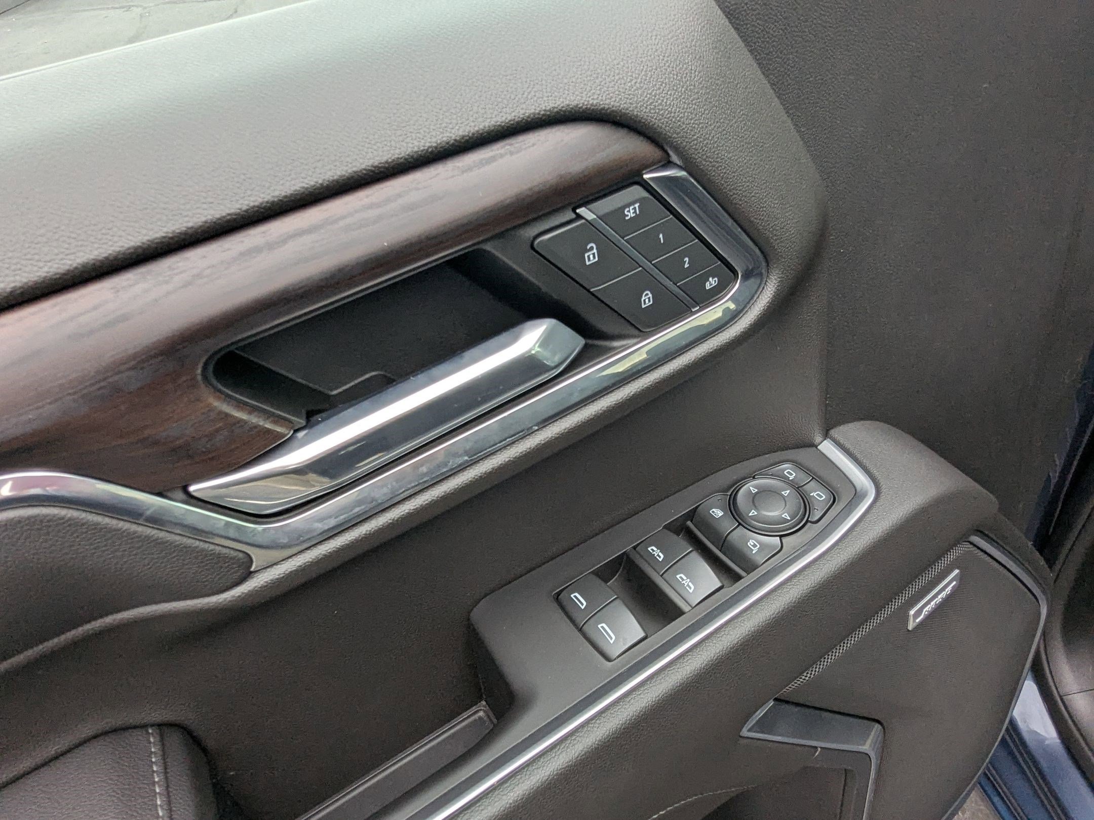 Used 2022 GMC Sierra 1500 SLT w/ SLT Convenience Package image 15