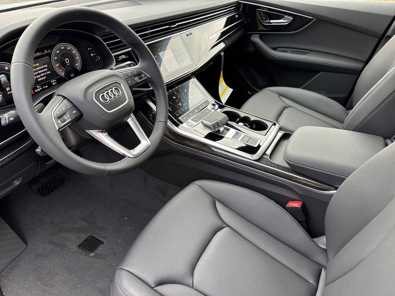 New 2026 Audi Q7 2.0T Premium Plus AWD/4WD image 7