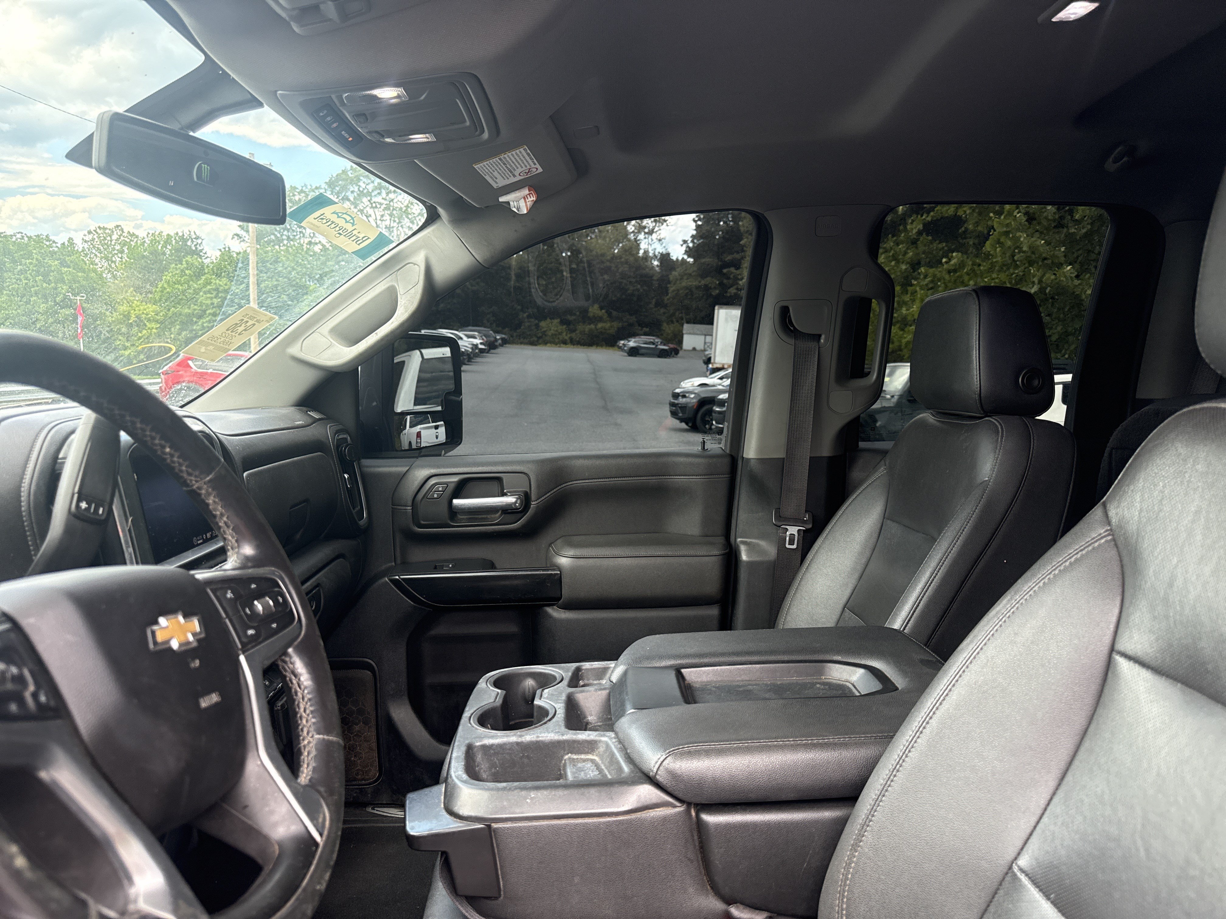 Used 2022 Chevrolet Silverado 2500 LTZ w/ Safety Package AWD/4WD image 4