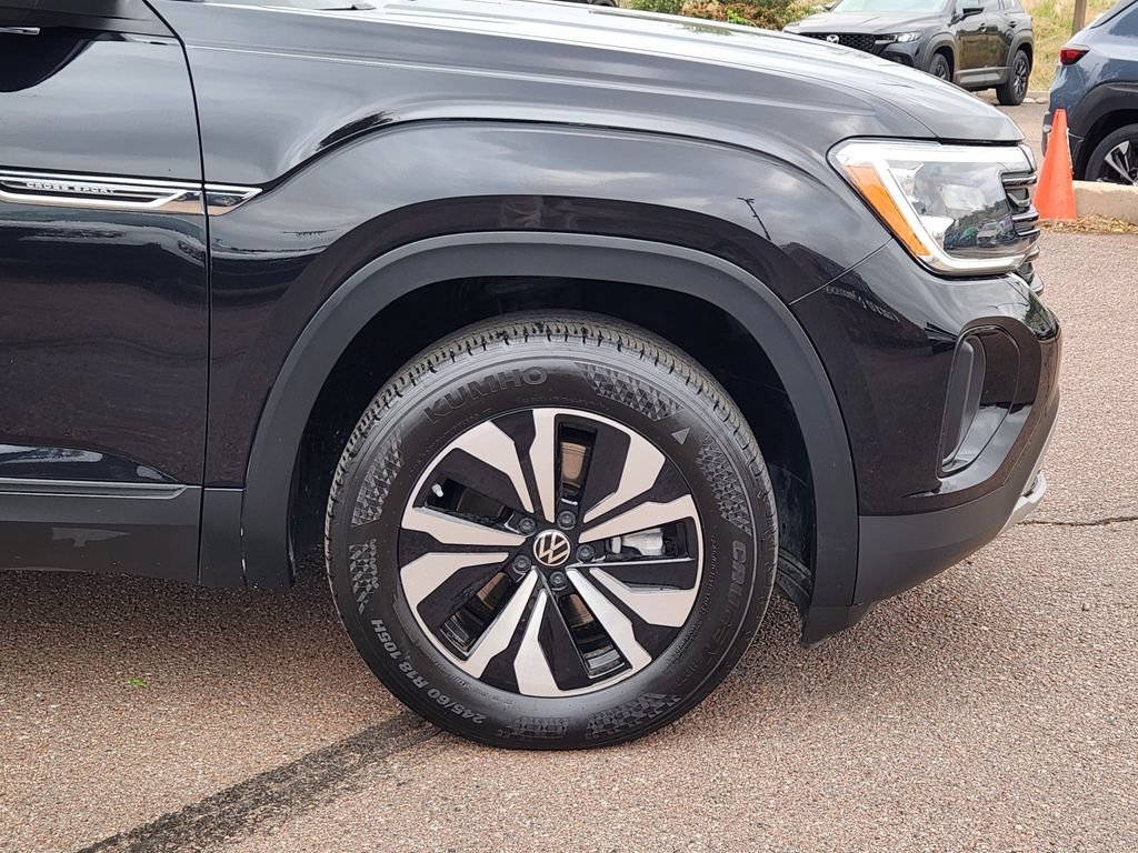 Used 2024 Volkswagen Atlas Cross Sport SE AWD/4WD image 28
