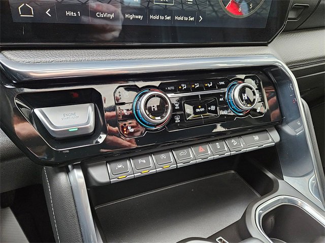 Used 2024 GMC Sierra 1500 Denali w/ Technology Package image 23