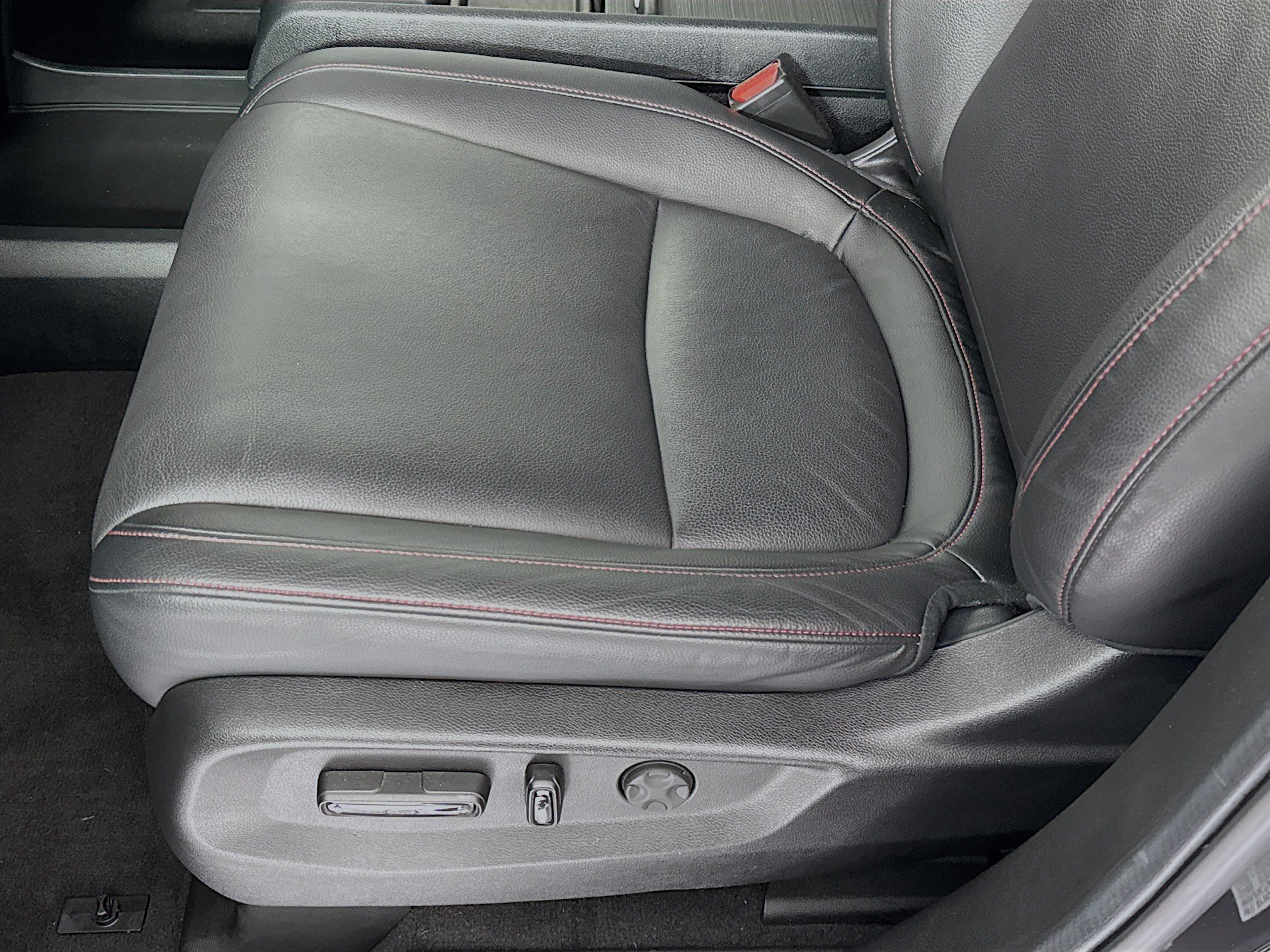Certified 2024 Honda Odyssey Sport image 18
