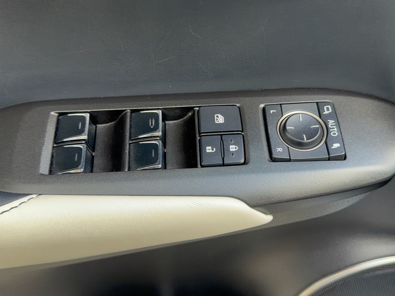 Used 2021 Lexus NX 300 F Sport w/ Accessory Package 2 FWD image 15