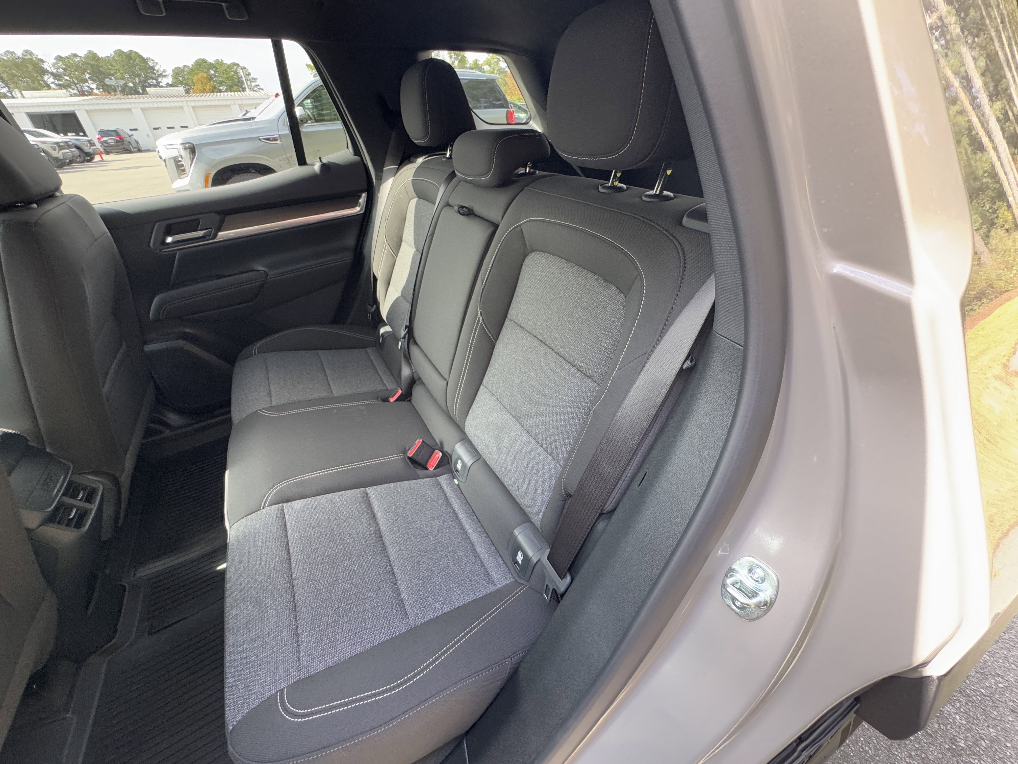 New 2026 GMC Terrain Elevation image 15