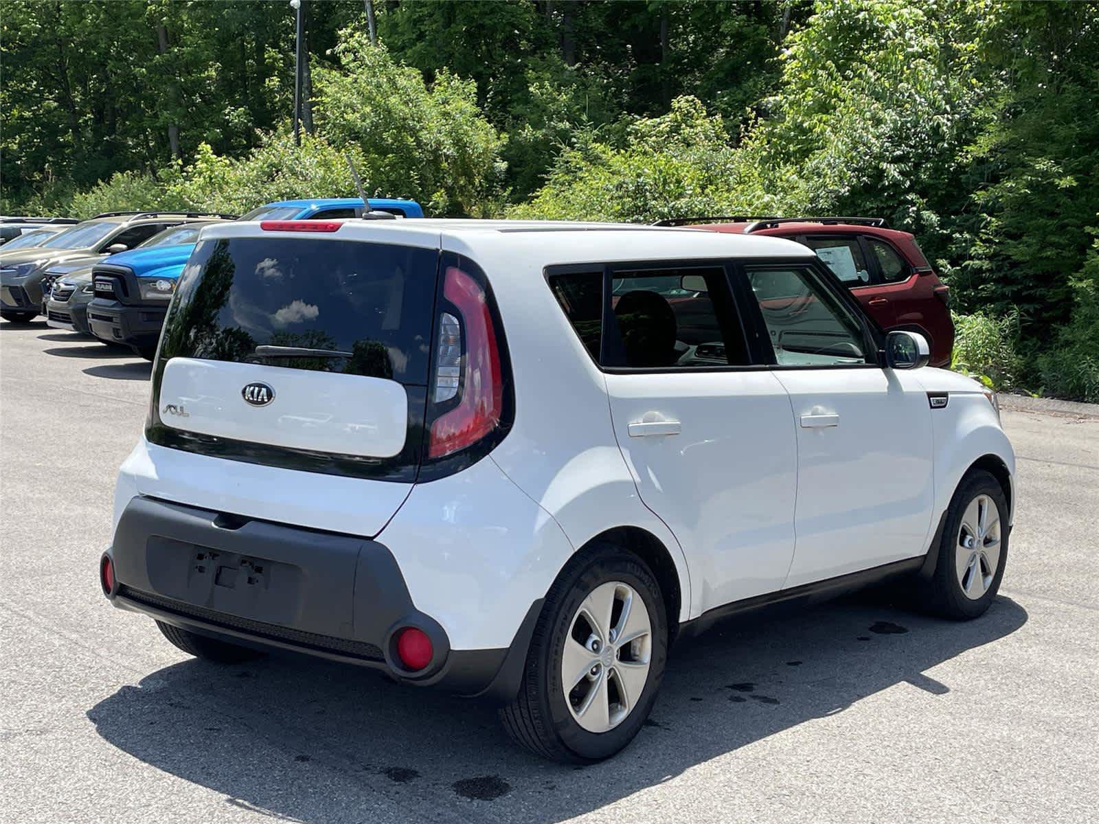 Used 2016 Kia Soul FWD image 5