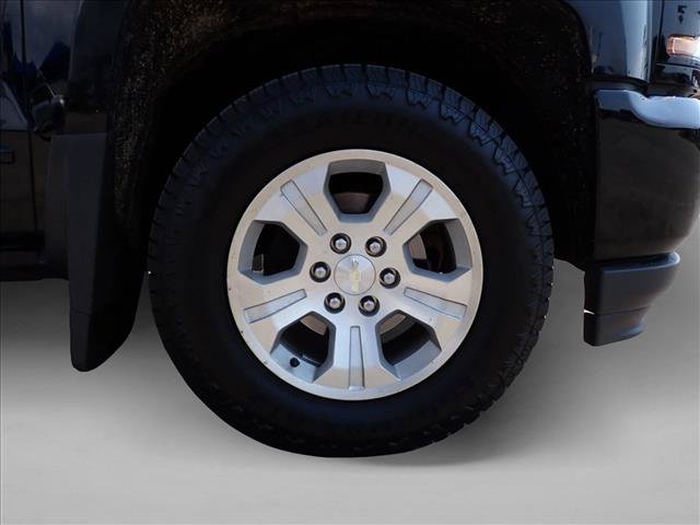 Used 2017 Chevrolet Silverado 1500 LT w/ All Star Edition AWD/4WD image 6