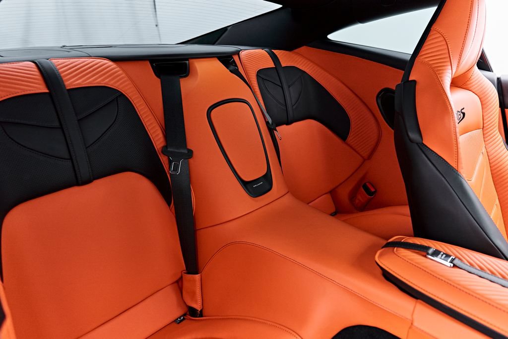 Used 2023 Aston Martin DBS Coupe RWD image 58