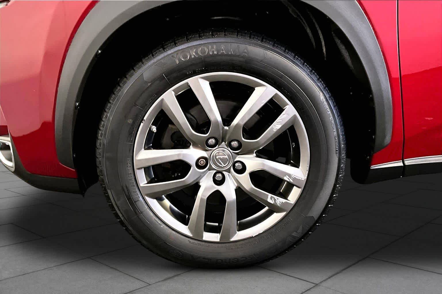 Used 2016 Lexus NX 200t AWD w/ Premium Package image 11