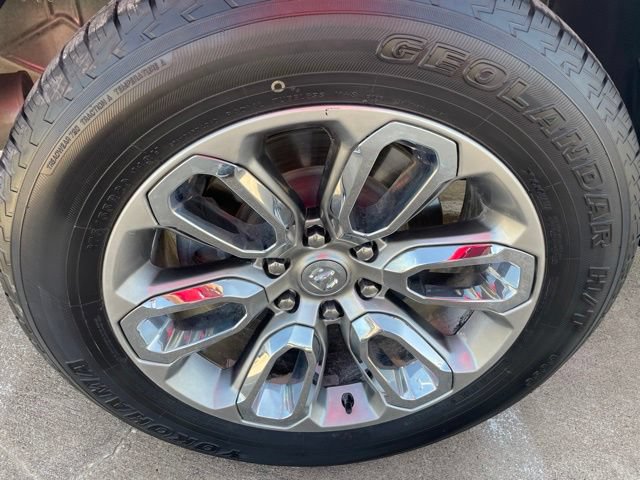 Used 2022 RAM 1500 Laramie w/ Sport Appearance Package AWD/4WD image 38