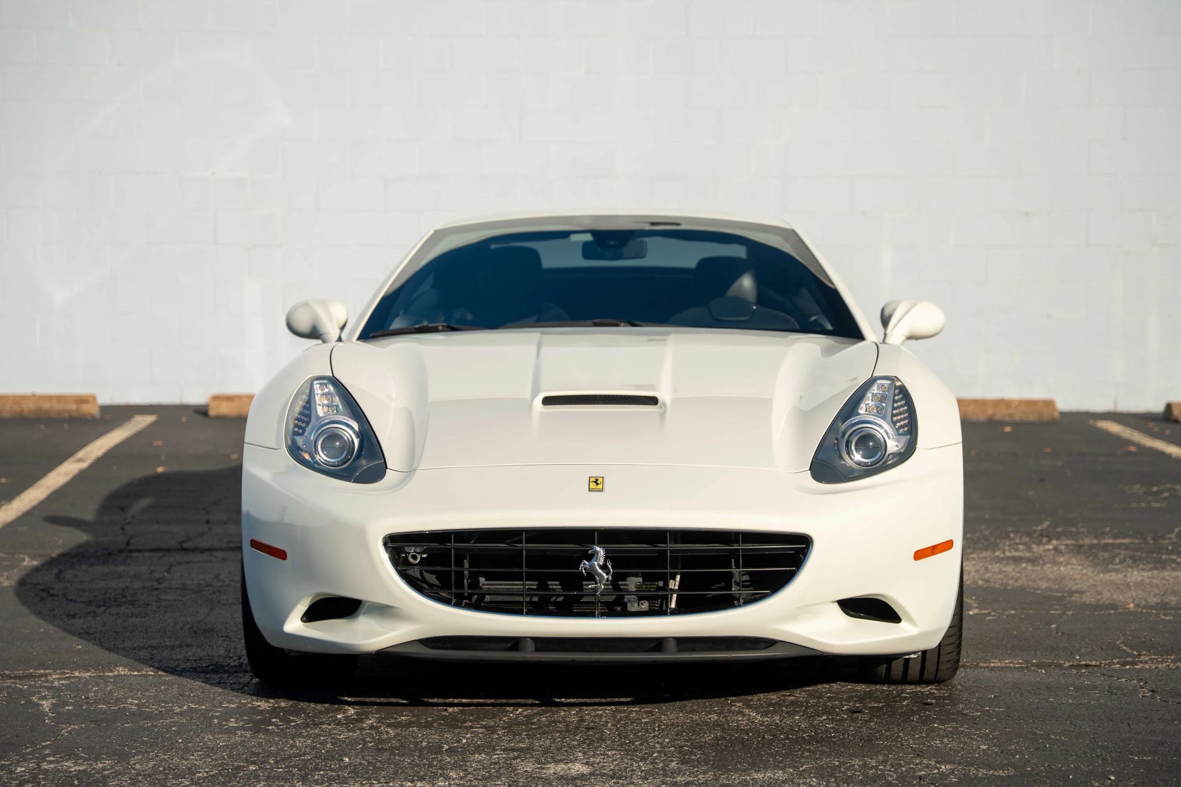 Used 2014 Ferrari California image 7