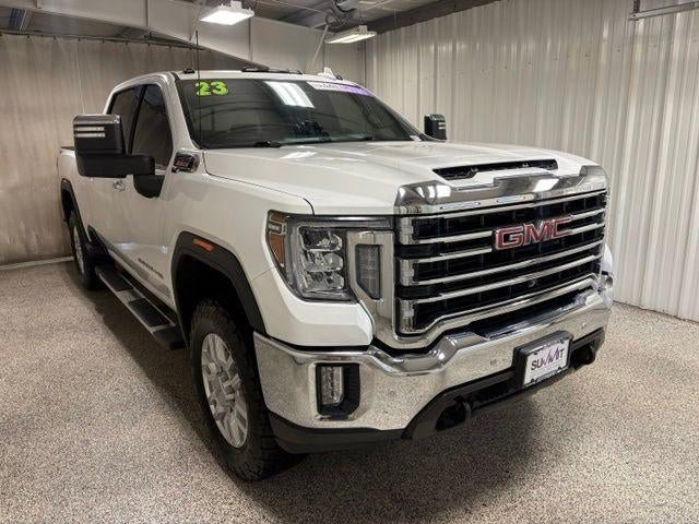 Used 2023 GMC Sierra 2500 SLT w/ SLT Premium Package AWD/4WD image 3