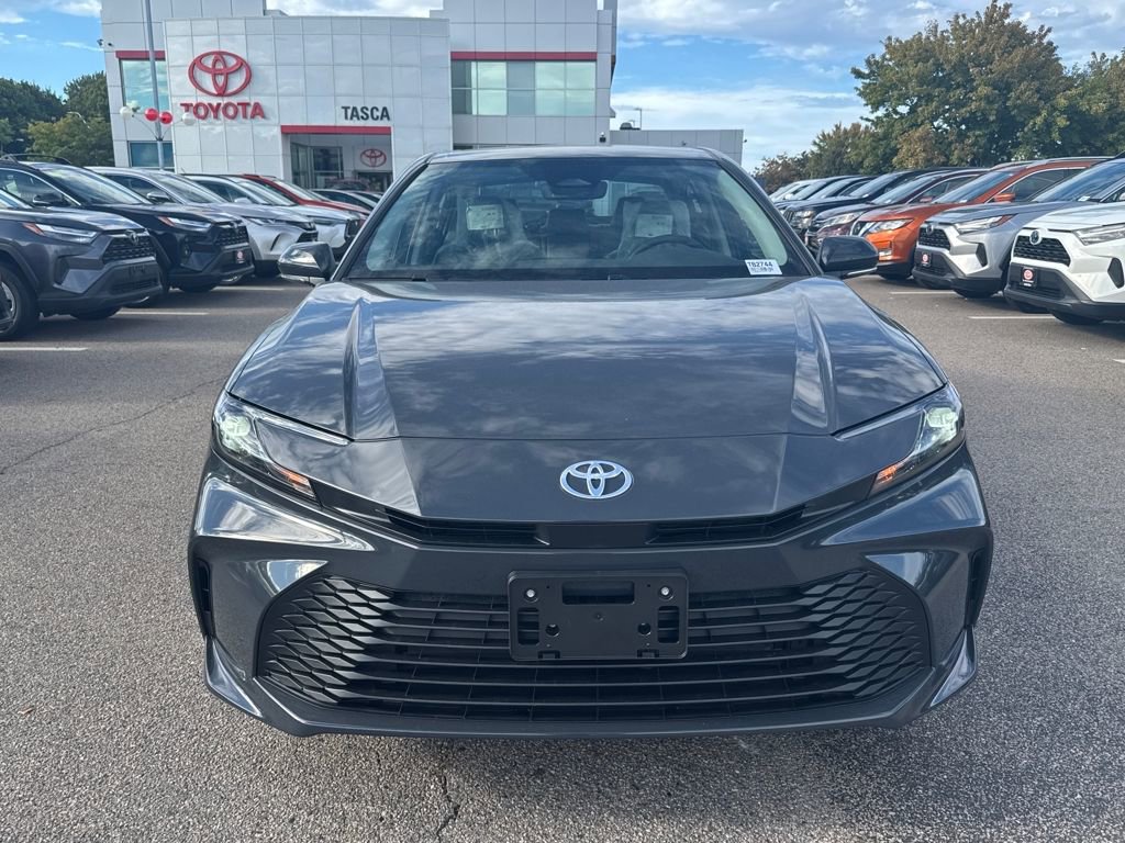 New 2026 Toyota Camry SE image 2