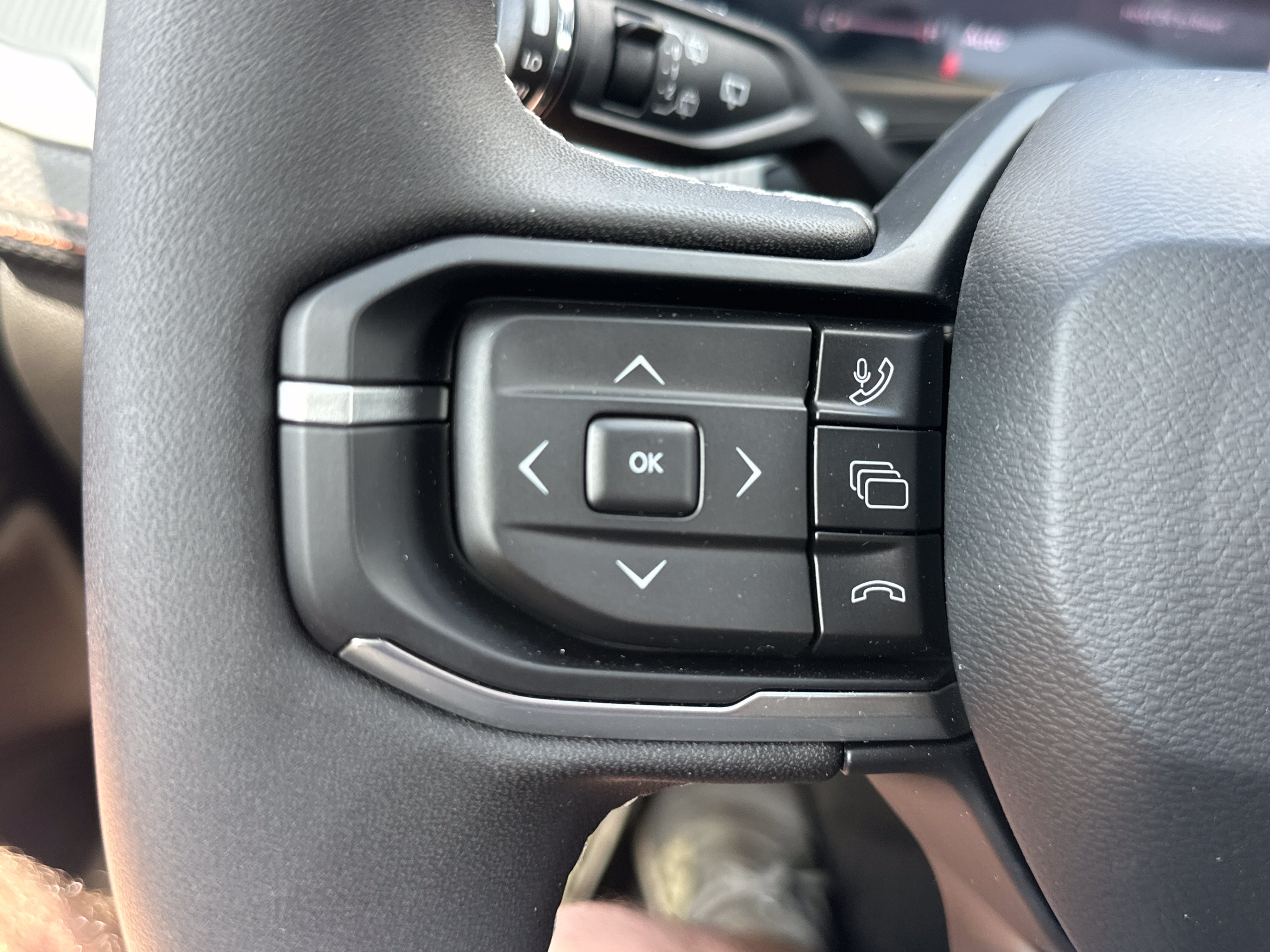 New 2026 Jeep Cherokee Limited AWD/4WD image 9