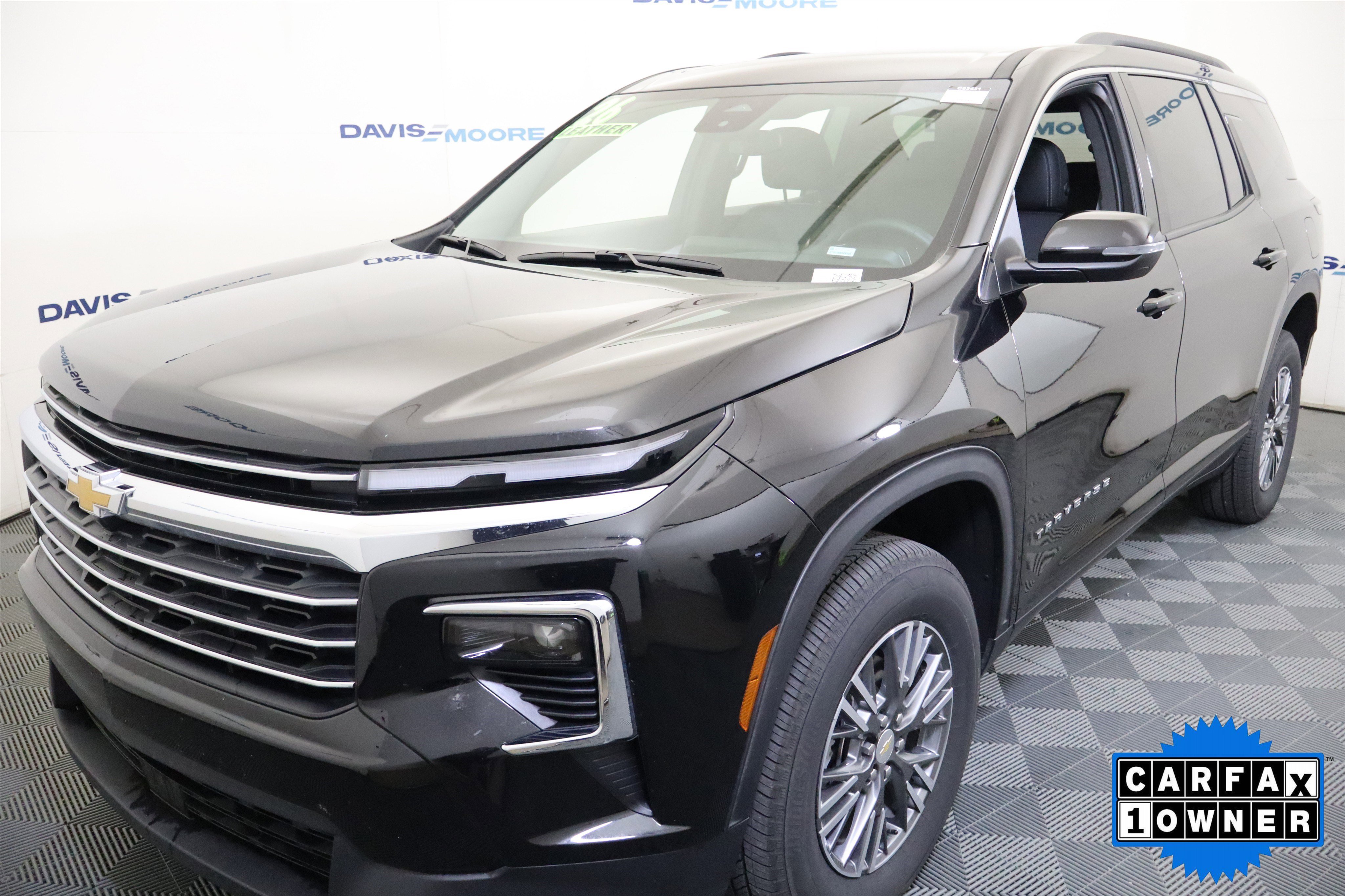 Used 2026 Chevrolet Traverse LT AWD/4WD image 48