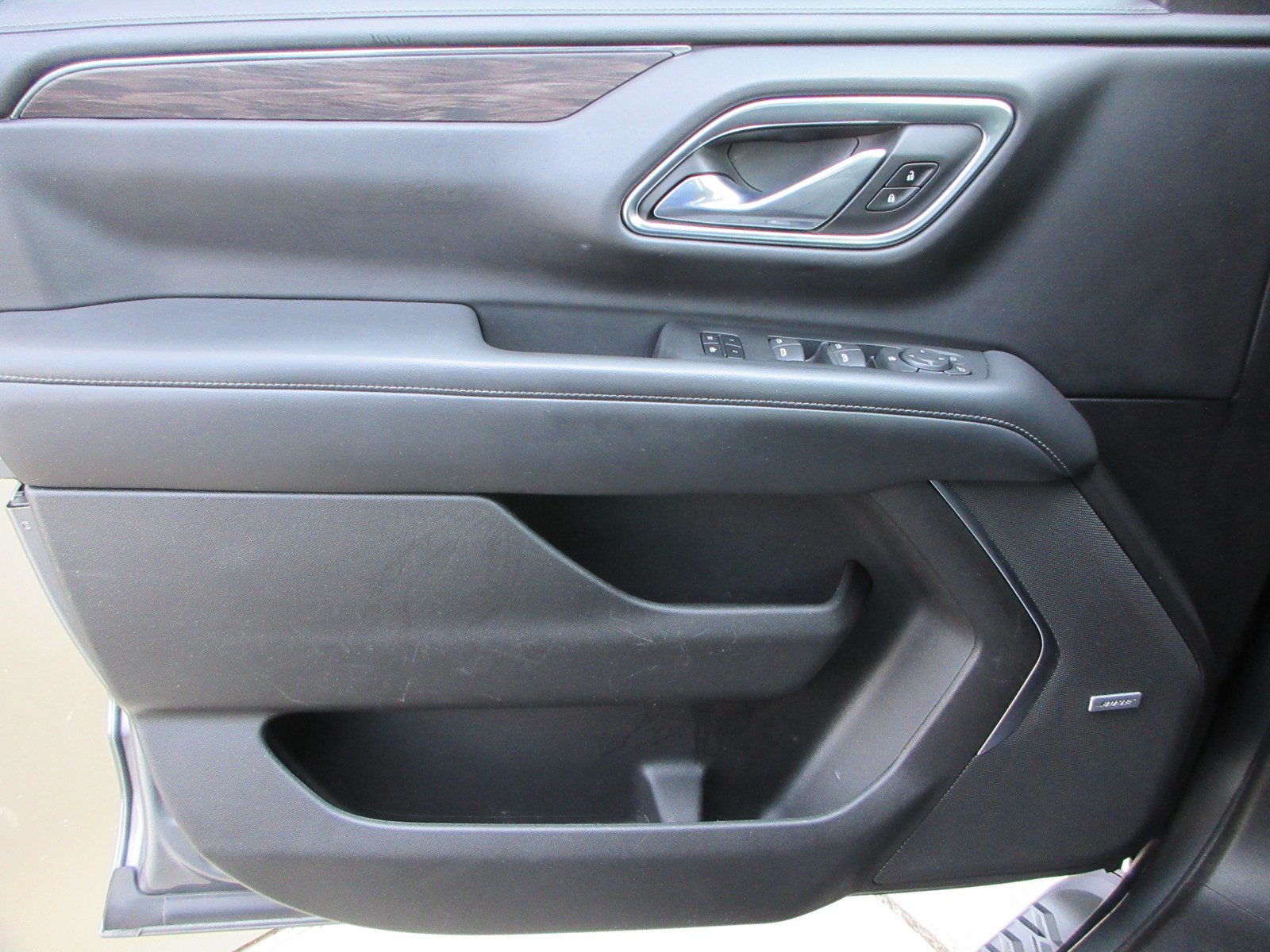 Used 2021 Chevrolet Suburban Z71 AWD/4WD image 31