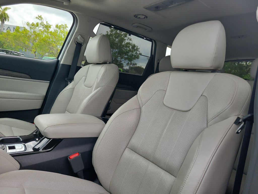 Used 2020 Kia Telluride EX AWD/4WD image 26
