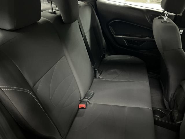 Used 2019 Ford Fiesta SE FWD image 26