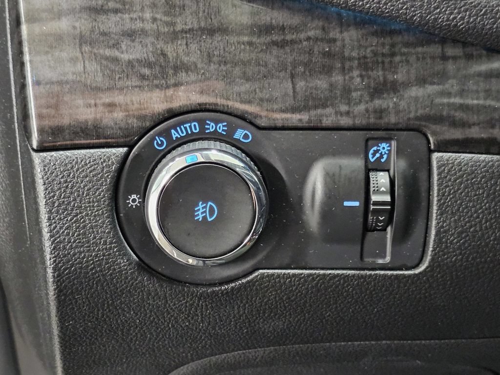 Used 2014 Buick Encore Convenience FWD image 31