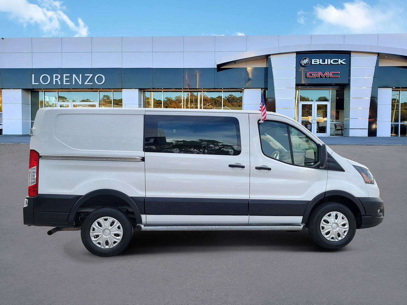 Used 2025 Ford Transit 250 Low Roof w/ Exterior Upgrade Package RWD image 4