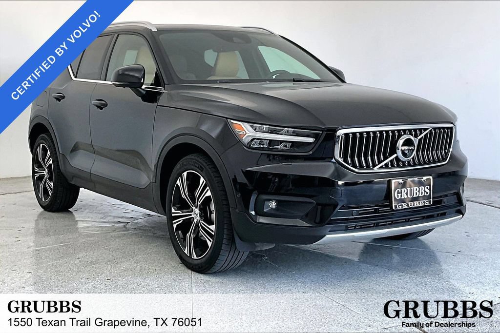 Used 2022 Volvo XC40 T5 Inscription w/ Advanced Package