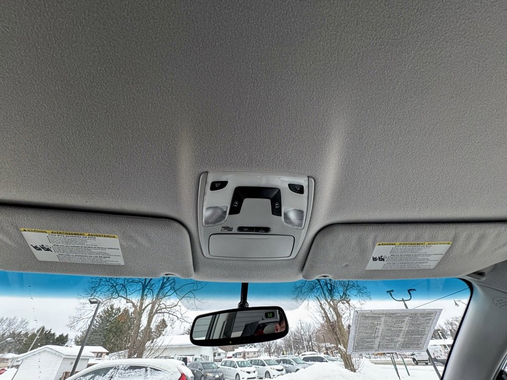 Used 2014 Toyota Sienna LE image 40