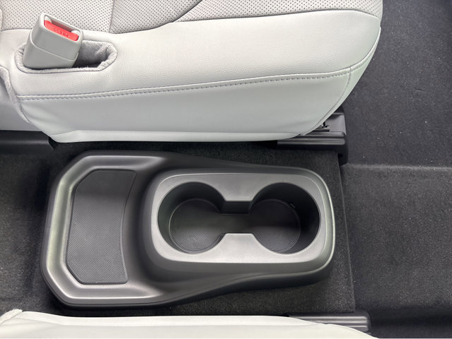 New 2026 Toyota Highlander Limited image 29