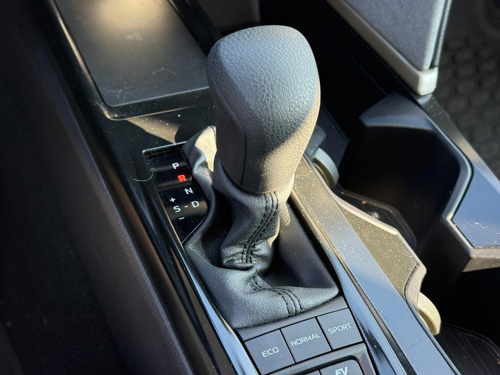 Certified 2025 Toyota Camry LE FWD image 23