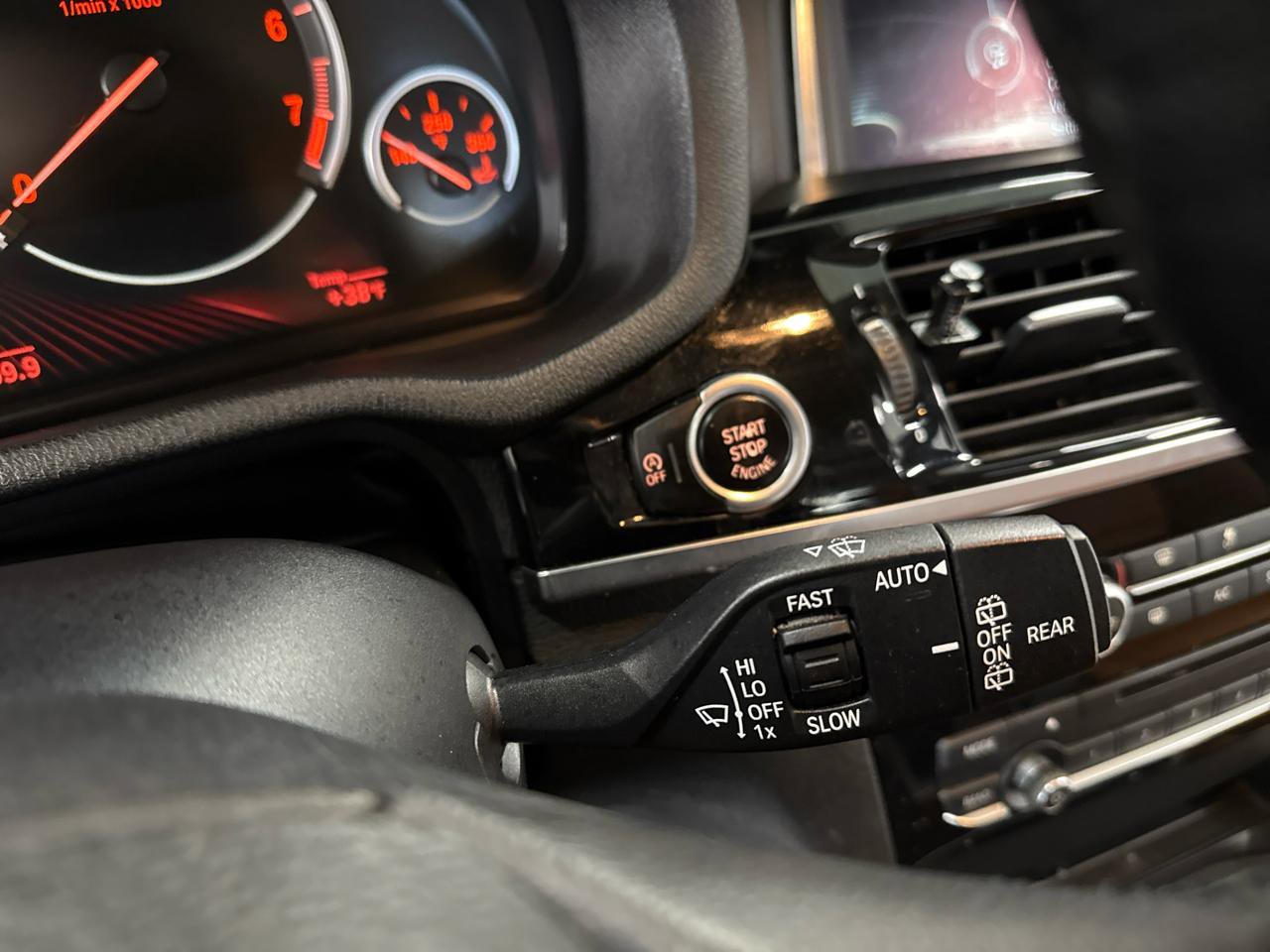 Used 2016 BMW X3 xDrive28i image 16