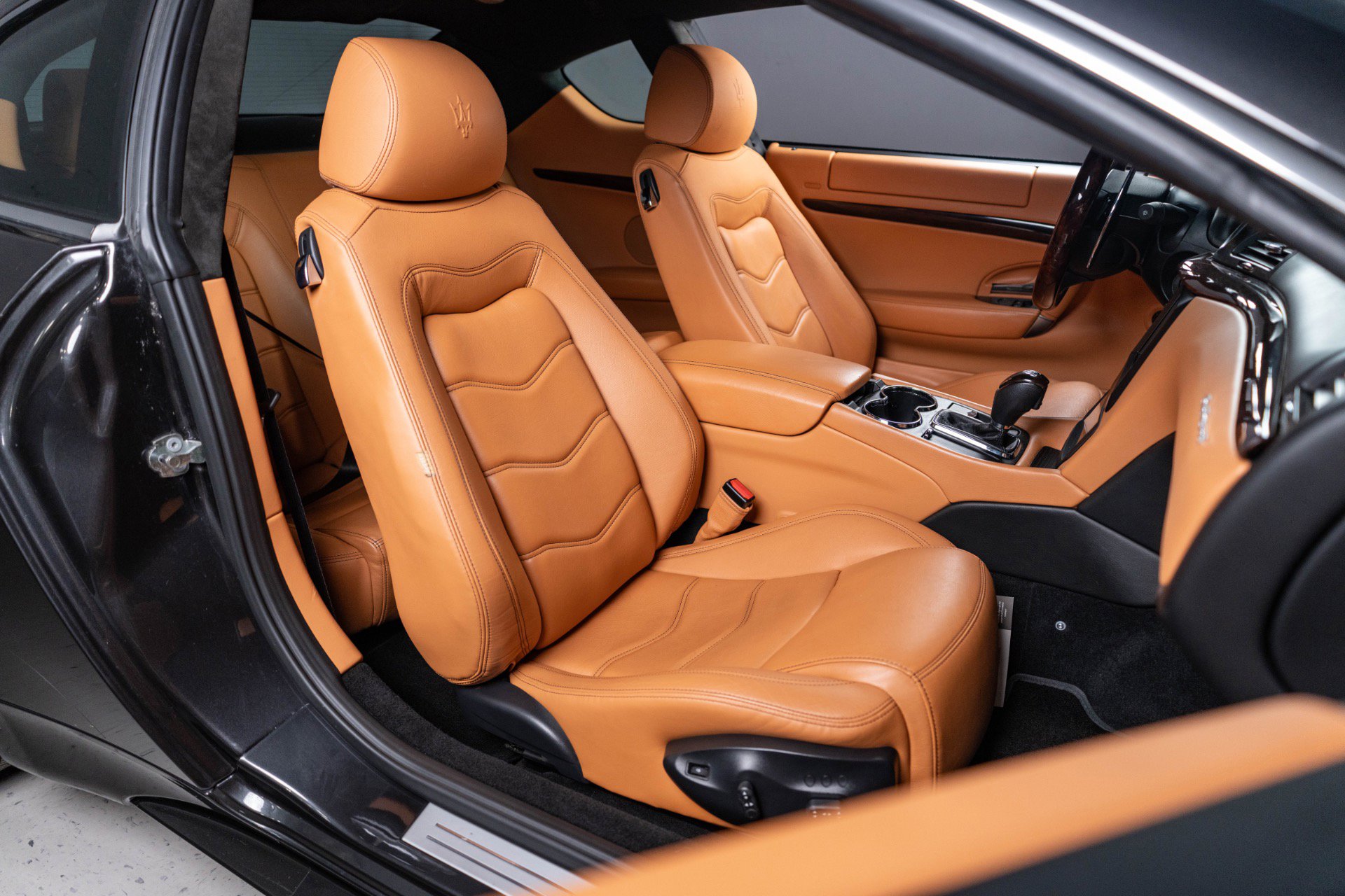 Used 2012 Maserati GranTurismo S image 47