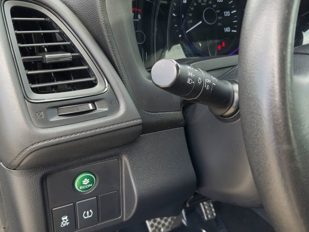 Used 2019 Honda HR-V Sport image 14