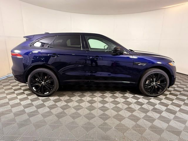 New 2026 Jaguar F-PACE R-Dynamic S image 9