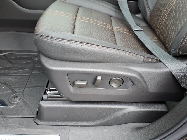 New 2027 Chevrolet Tahoe High Country AWD/4WD image 7